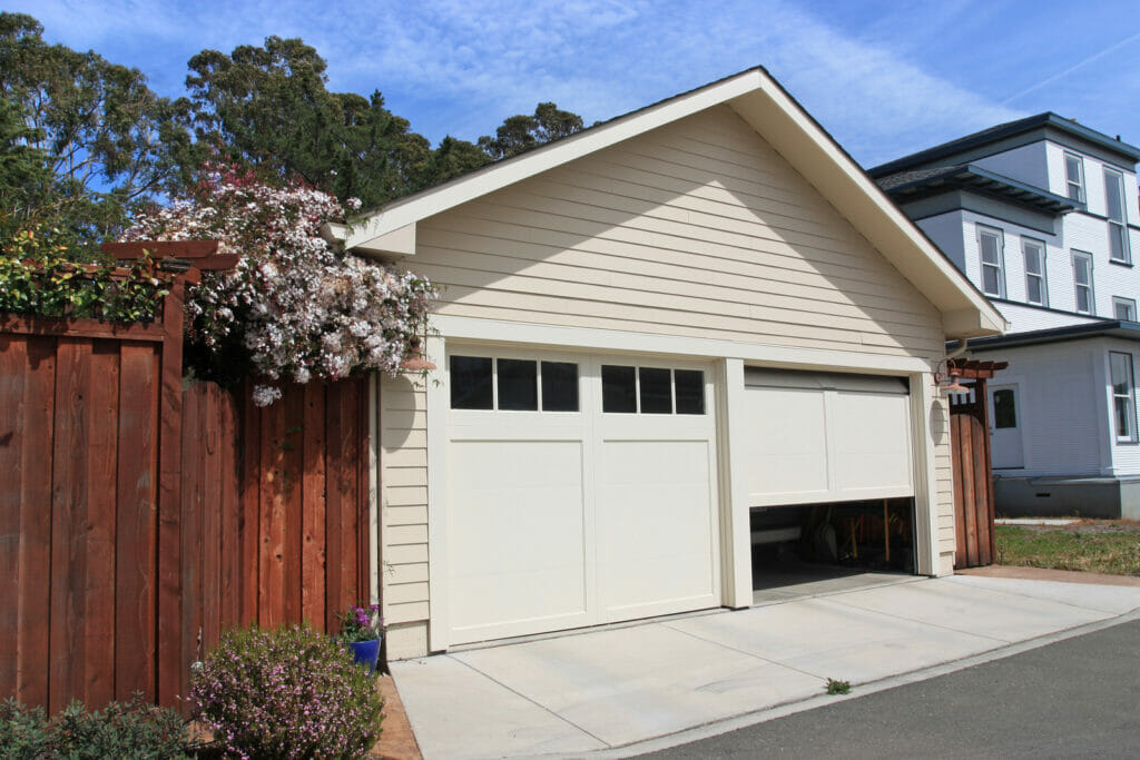 How to sell your lock up garage