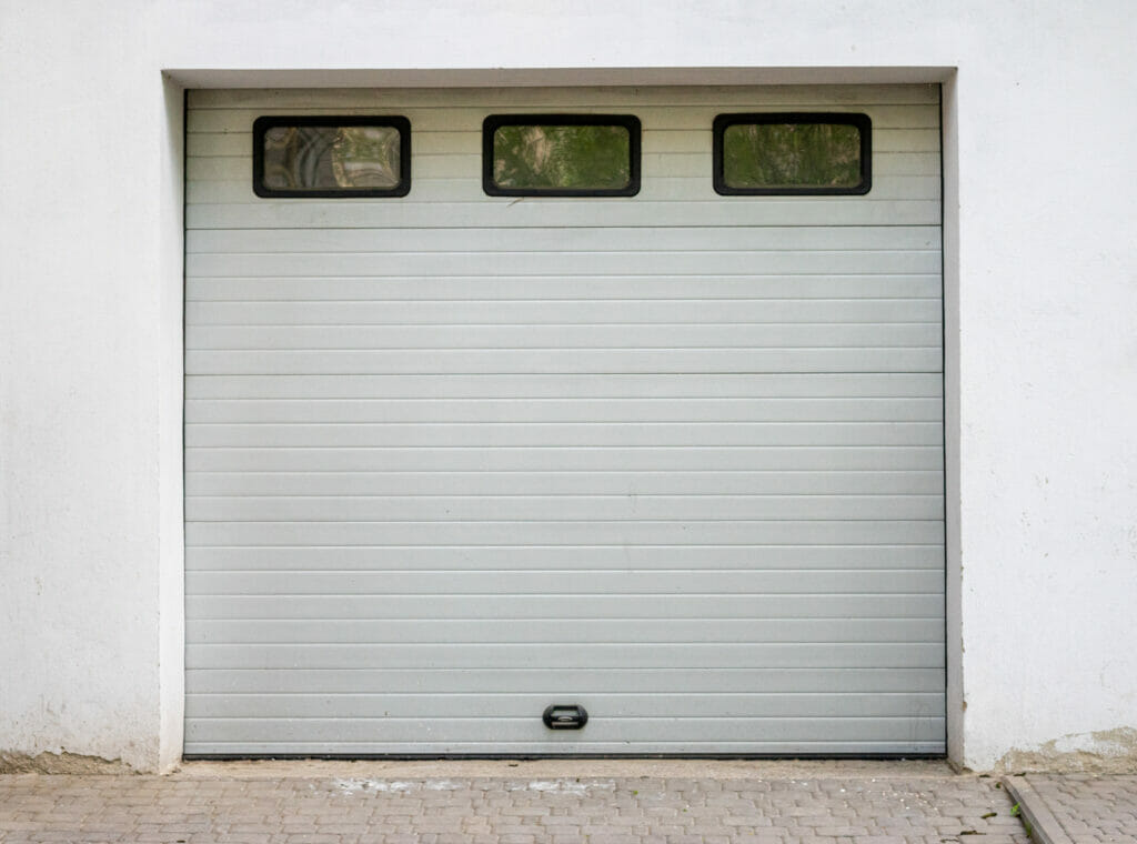 We buy lock up garages fast in Wakefield