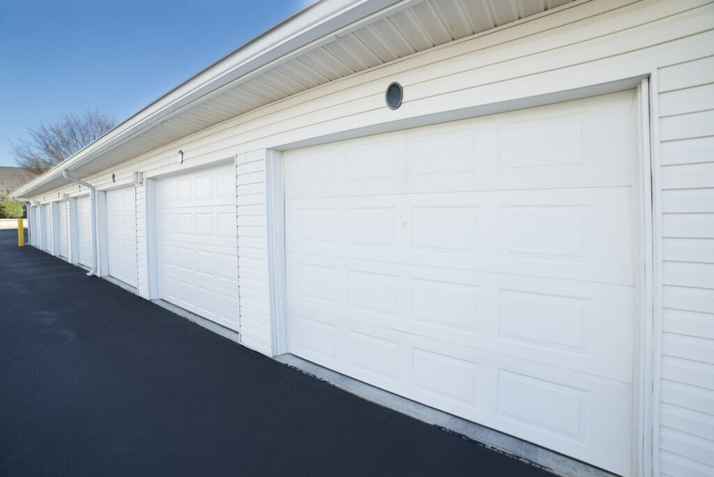 We Buy Lock up Garages Fast in SCARBOROUGH